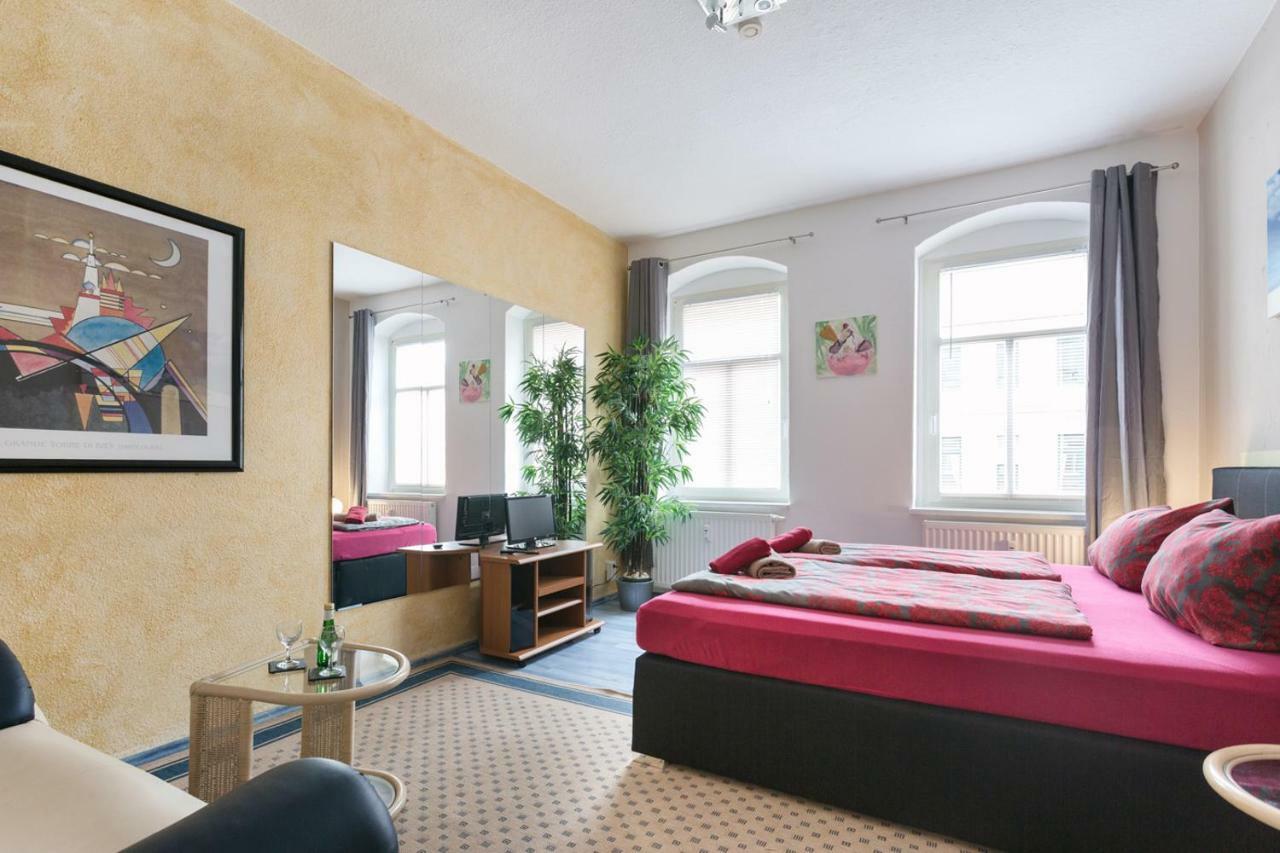 Ferienwohnung Residenz Bis 6 Gaeste , Ferienwohnung Dresden Bis 4 Gaeste, Ferienwohnung Elbflorenz Bis 2 Gaeste Ngoại thất bức ảnh