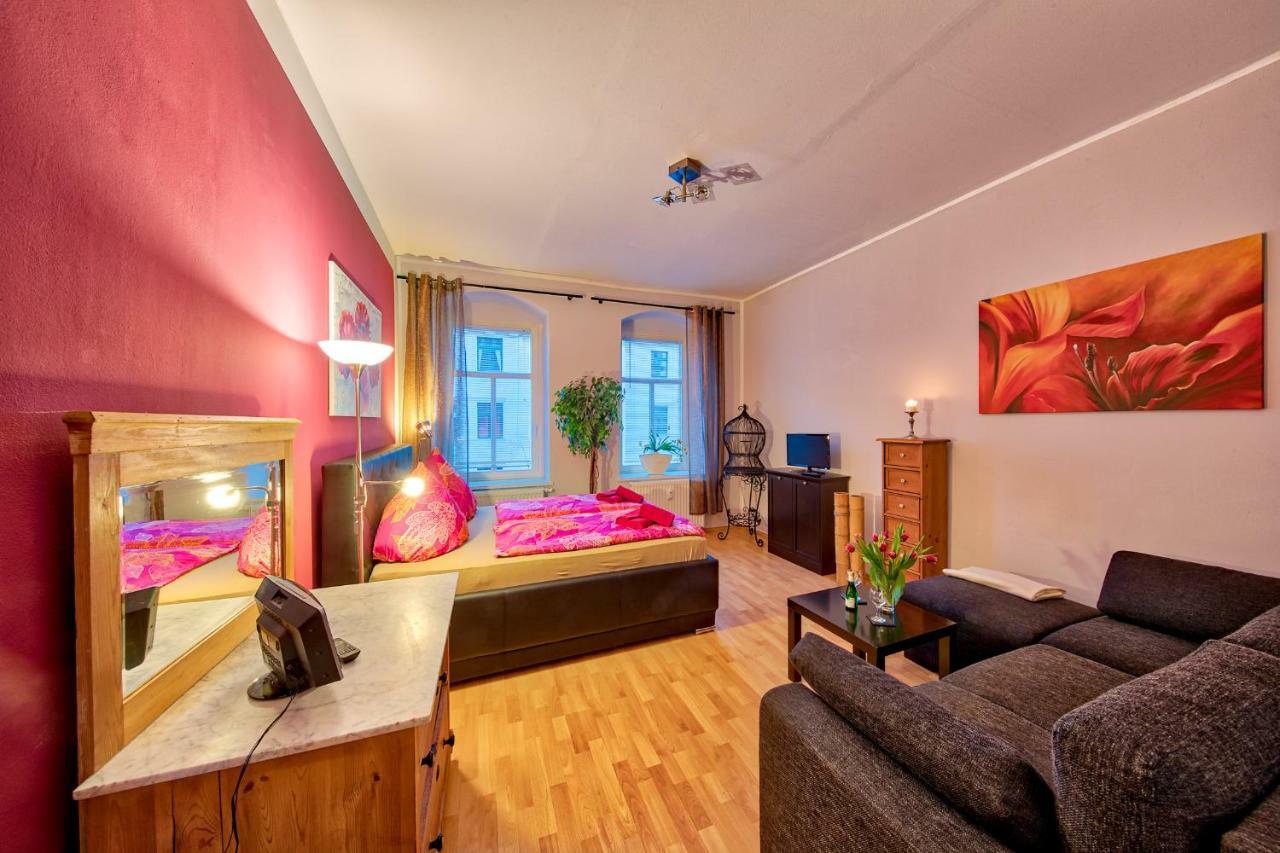 Ferienwohnung Residenz Bis 6 Gaeste , Ferienwohnung Dresden Bis 4 Gaeste, Ferienwohnung Elbflorenz Bis 2 Gaeste Ngoại thất bức ảnh