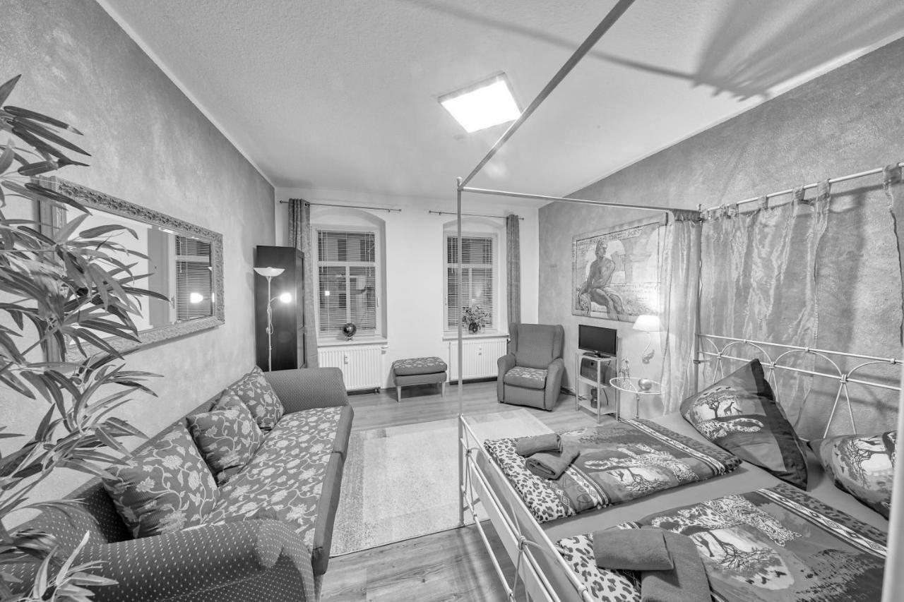 Ferienwohnung Residenz Bis 6 Gaeste , Ferienwohnung Dresden Bis 4 Gaeste, Ferienwohnung Elbflorenz Bis 2 Gaeste Ngoại thất bức ảnh
